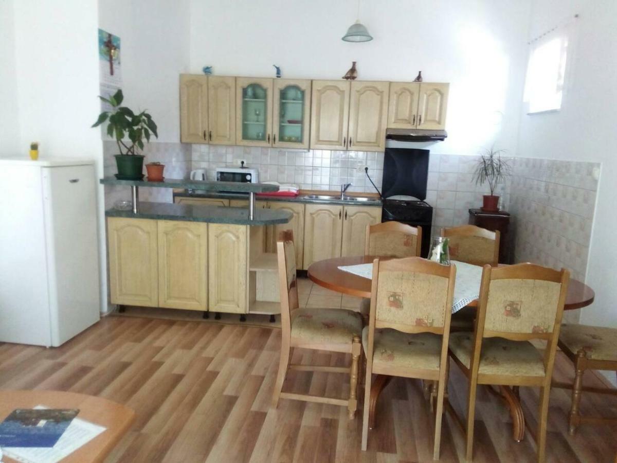 Apartment Zoki 1 Senj  Exteriör bild